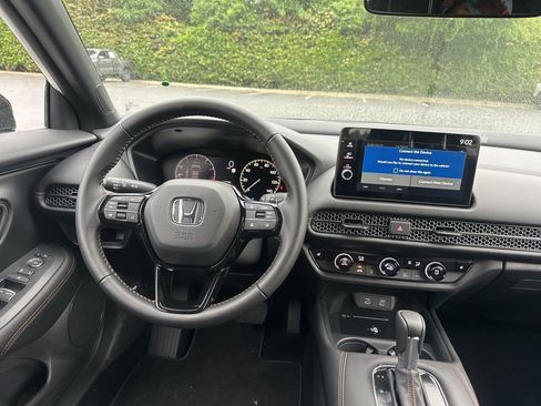 New 2026 Honda HR-V Sport image 17