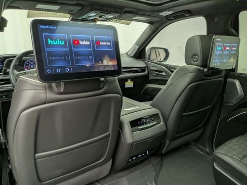 Used 2024 Cadillac Escalade V w/ Heavy-Duty Trailer Package image 23