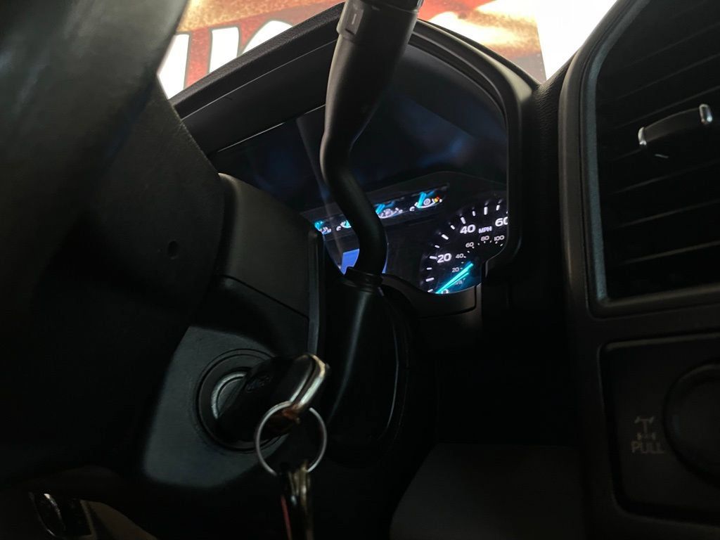 Used 2018 Ford F250 XL w/ Power Equipment Group AWD/4WD image 30