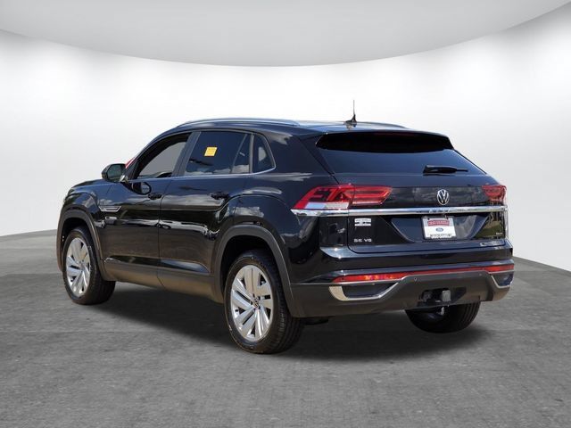 Used 2023 Volkswagen Atlas Cross Sport SE AWD/4WD image 6