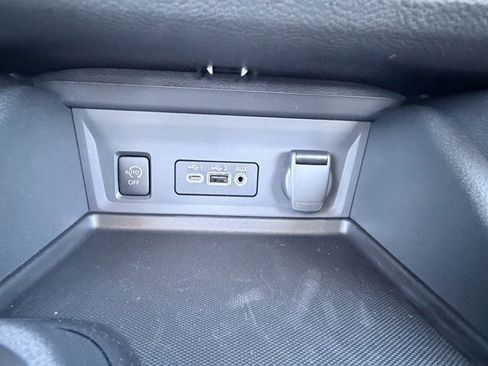 New 2025 Nissan Sentra SV image 15