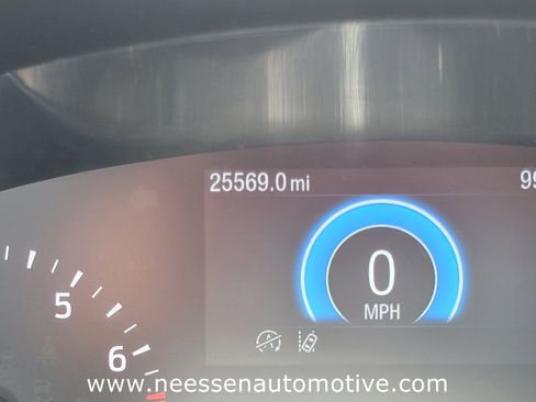 Used 2021 Ford Escape SE w/ Convenience Package image 23