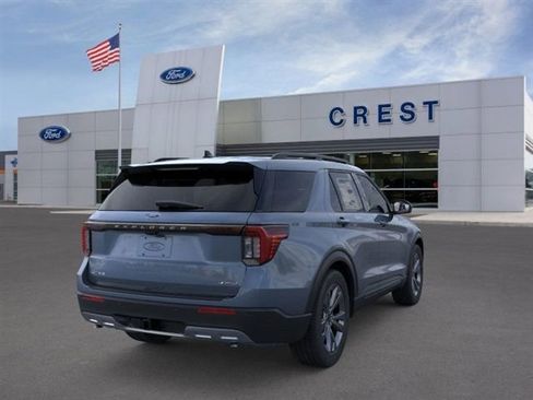 Used 2026 Ford Explorer Active w/ Active Comfort Package image 8