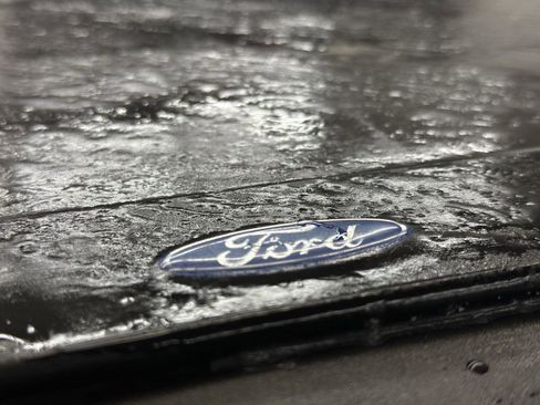 Used 2023 Ford F250 Platinum image 16