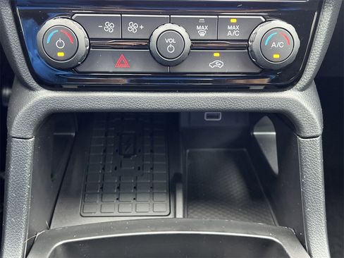 New 2025 Ford Ranger XLT image 6