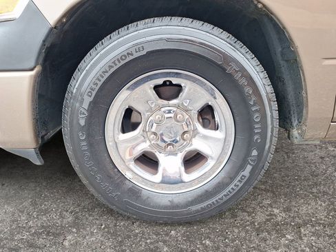 Used 2009 Dodge Ram 1500 Truck ST w/ ST Popular Equipment Group image 9