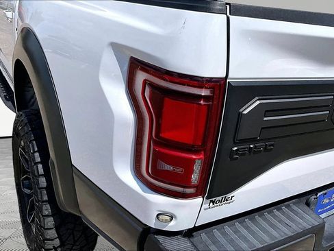 Used 2020 Ford F150 Raptor w/ Equipment Group 802A Luxury AWD/4WD image 31