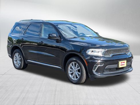Used 2022 Dodge Durango SXT w/ Trailer Tow Group IV AWD/4WD image 9