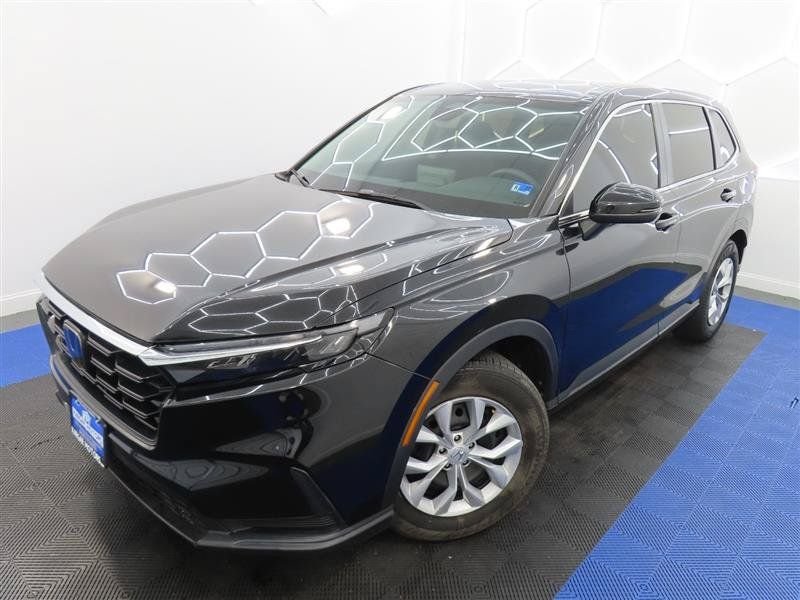 Used 2023 Honda CR-V LX image 4