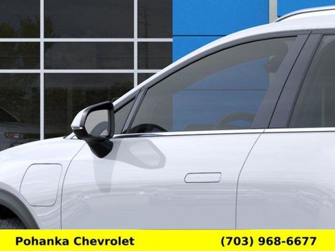 New 2026 Chevrolet Equinox EV LT image 12