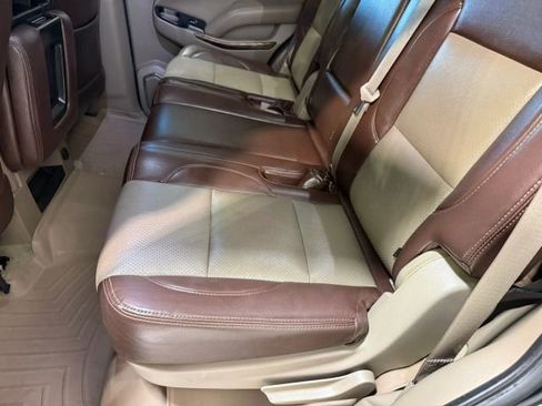 Used 2016 GMC Yukon SLE w/ Convenience Package image 23