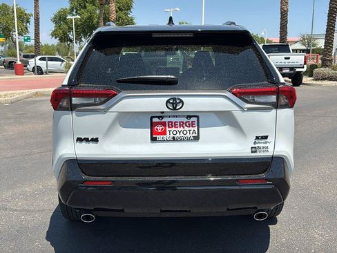Used 2025 Toyota RAV4 XSE AWD/4WD image 7