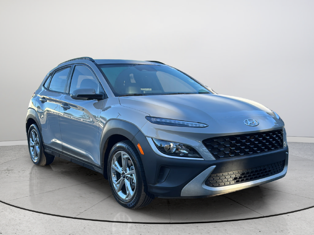 Used 2023 Hyundai Kona SEL w/ Cargo Package FWD image 1