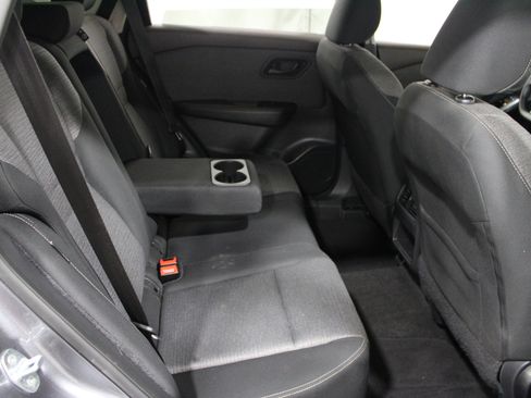 Used 2022 Nissan Rogue S AWD/4WD image 23