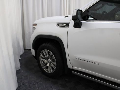 Used 2025 GMC Sierra 1500 Denali w/ Technology Package image 8