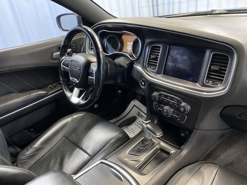 Used 2018 Dodge Charger GT image 46