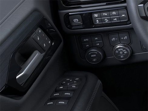 New 2025 GMC Yukon XL Denali w/ Sun & Power Step Package image 22