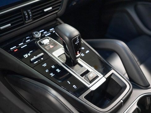 Certified 2023 Porsche Cayenne GTS AWD/4WD image 21