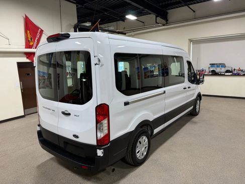 Used 2023 Ford Transit 350 XLT image 8