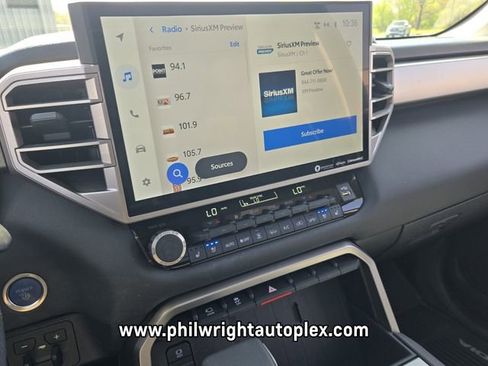 Used 2023 Toyota Sequoia Limited image 22