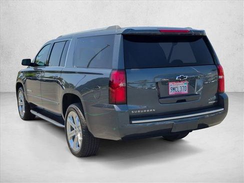 Used 2020 Chevrolet Suburban Premier RWD image 8
