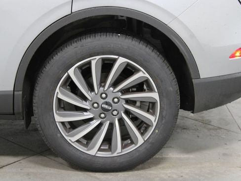 Used 2023 Lincoln Corsair Reserve w/ Equipment Group 201A AWD/4WD image 17