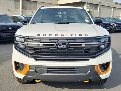 New 2026 Ford Expedition Tremor image 26