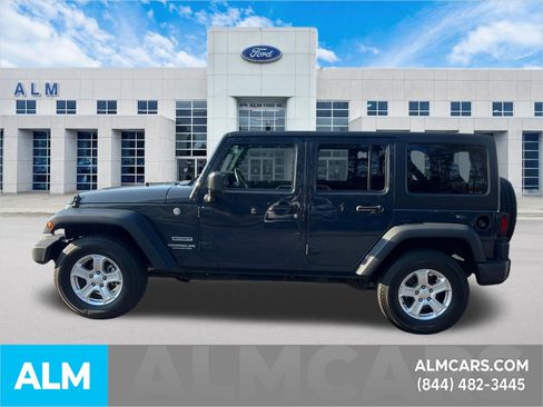 Used 2017 Jeep Wrangler Unlimited Sport w/ Quick Order Package 23S AWD/4WD image 5