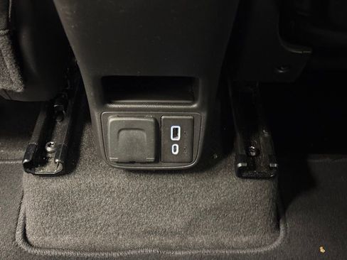 Used 2022 Chevrolet TrailBlazer LT w/ Convenience Package image 18