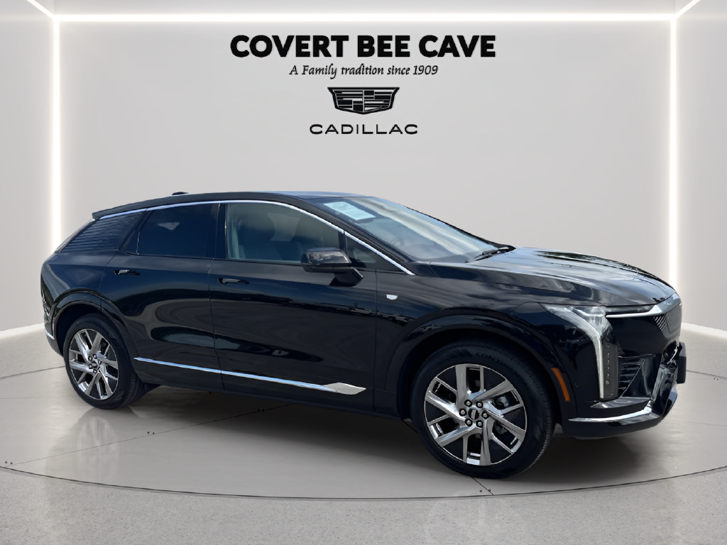 Certified 2025 Cadillac Optiq Luxury 1 AWD/4WD image 12