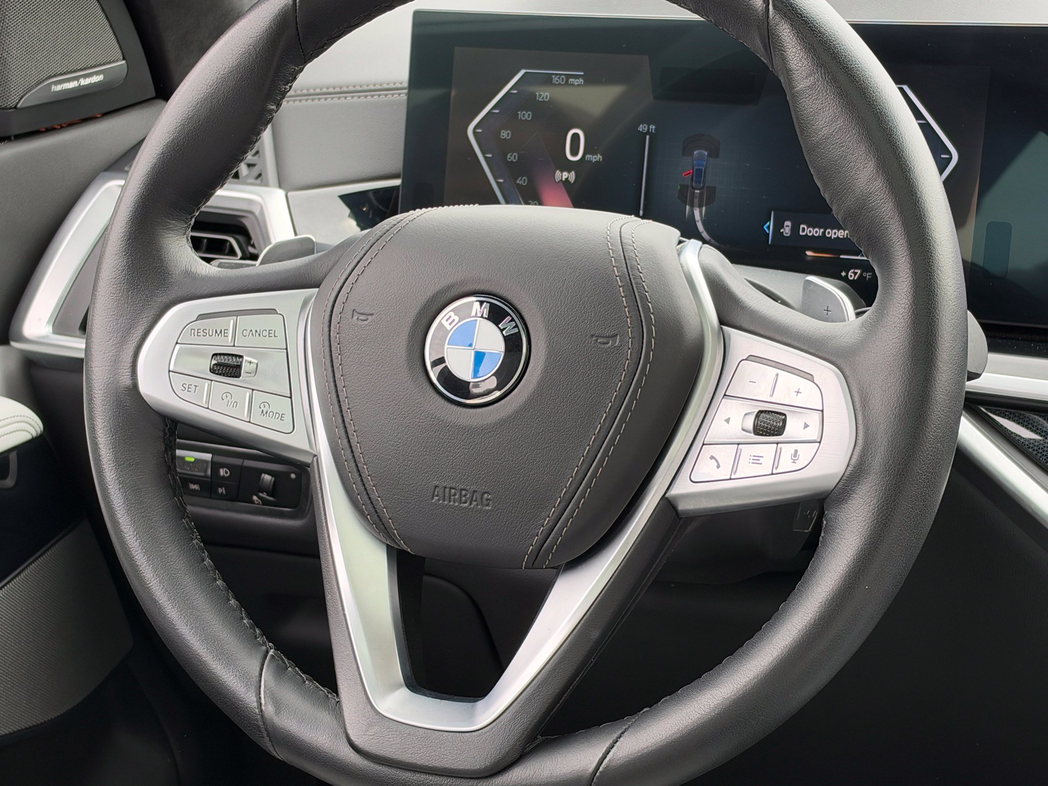 Used 2023 BMW X7 xDrive40i w/ Premium Package AWD/4WD image 31