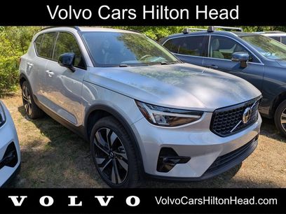 Certified 2023 Volvo XC40 B5 Plus w/ Protection Package Premier