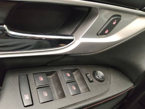 Used 2015 GMC Terrain SLE w/ Chrome Edition image 27