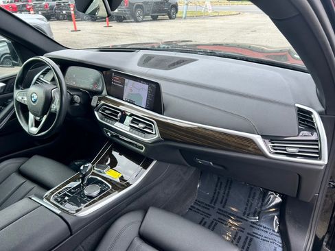 Used 2020 BMW X5 xDrive40i w/ Premium Package image 26