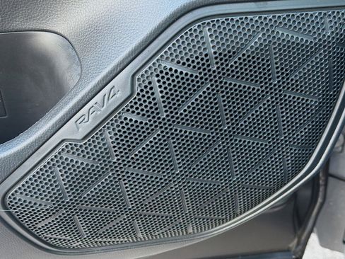 Used 2024 Toyota RAV4 XLE Premium image 24