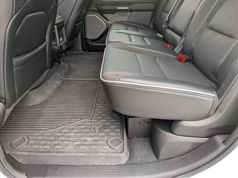 Used 2025 RAM 1500 Laramie w/ Night Edition image 19