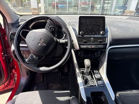 Used 2025 Mitsubishi Eclipse Cross SE AWD/4WD image 9