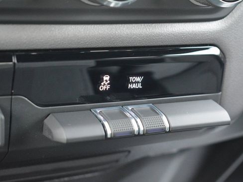 Used 2022 RAM 1500 Big Horn image 18