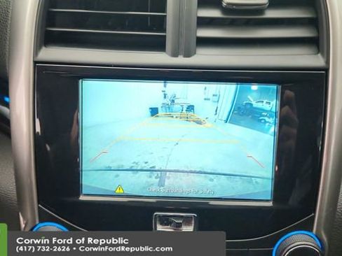 Used 2015 Chevrolet Malibu LT w/ Power Convenience Package image 15