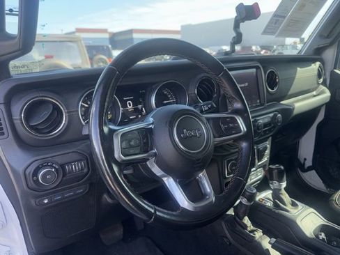 Used 2021 Jeep Wrangler Unlimited Sahara image 10