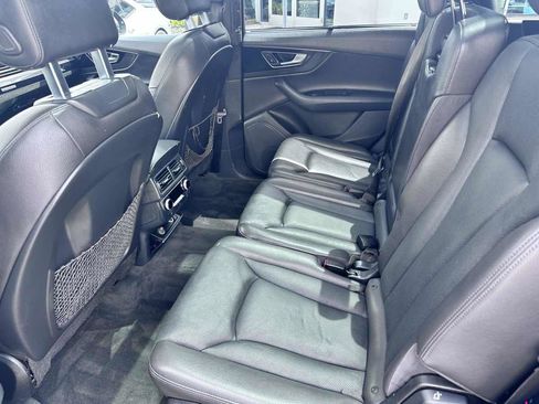 Used 2017 Audi Q7 3.0T Premium Plus w/ Premium Plus Package image 14