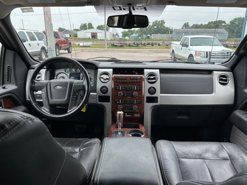 Used 2010 Ford F150 Lariat AWD/4WD image 9