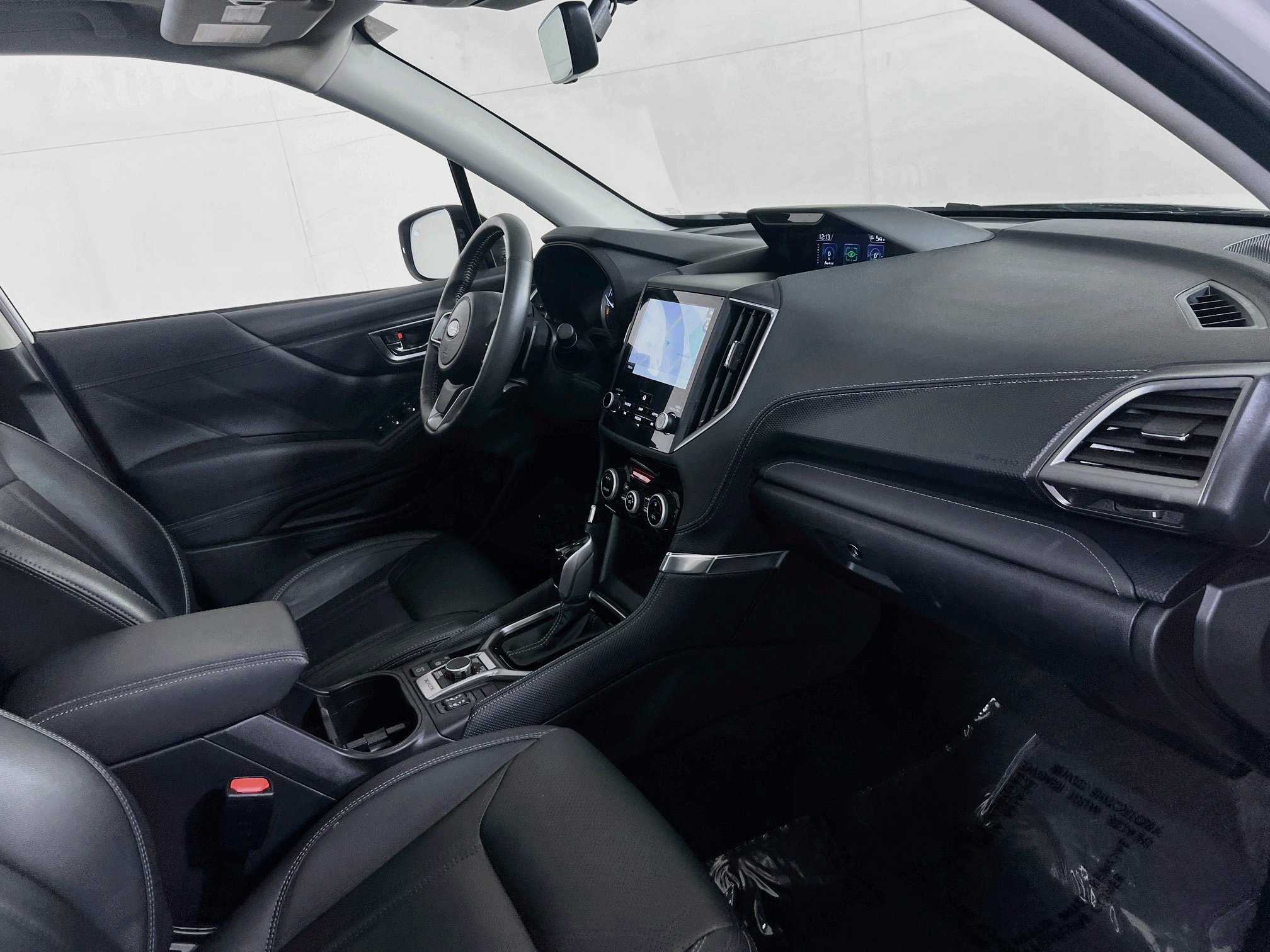 Used 2024 Subaru Forester Touring AWD/4WD image 30
