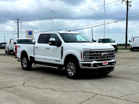 Used 2023 Ford F350 Lariat w/ Chrome Package AWD/4WD image 8