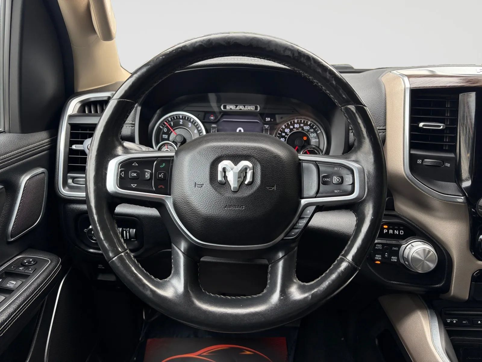 Used 2019 RAM 1500 Laramie AWD/4WD image 29