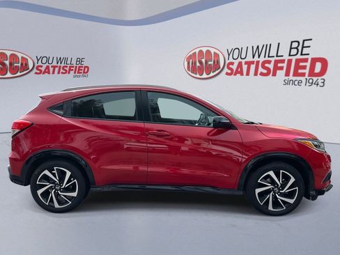 Used 2019 Honda HR-V Sport image 2