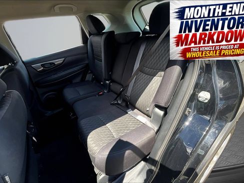Used 2019 Nissan Rogue S AWD/4WD image 20