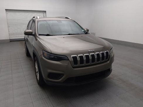 Used 2020 Jeep Cherokee Latitude FWD image 13