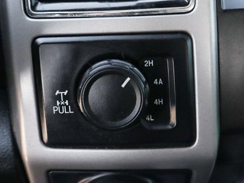 Used 2018 Ford F150 Lariat w/ Equipment Group 502A Luxury image 35