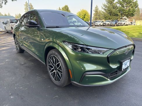 New 2025 Ford Mustang Mach-E Premium image 1